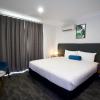 littomore hotels and suites ex governor macquarie motor inn