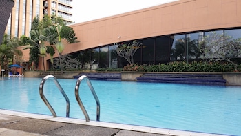 sunbow suites