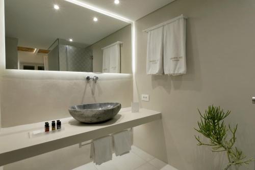 andronikos hotel adults only