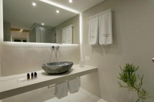andronikos hotel adults only