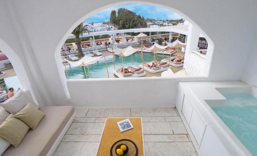 andronikos hotel adults only