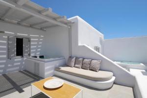 andronikos hotel adults only