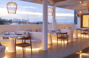andronikos hotel adults only