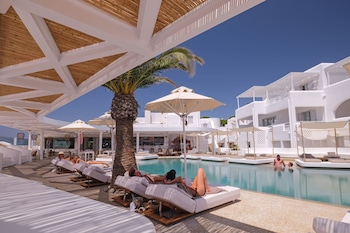 andronikos hotel adults only