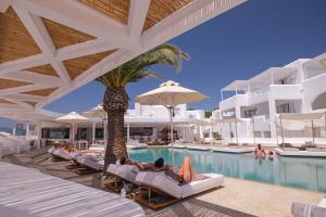 andronikos hotel adults only