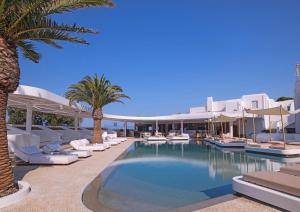 andronikos hotel adults only