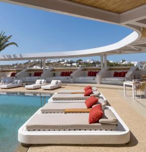andronikos hotel adults only