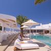 andronikos hotel adults only