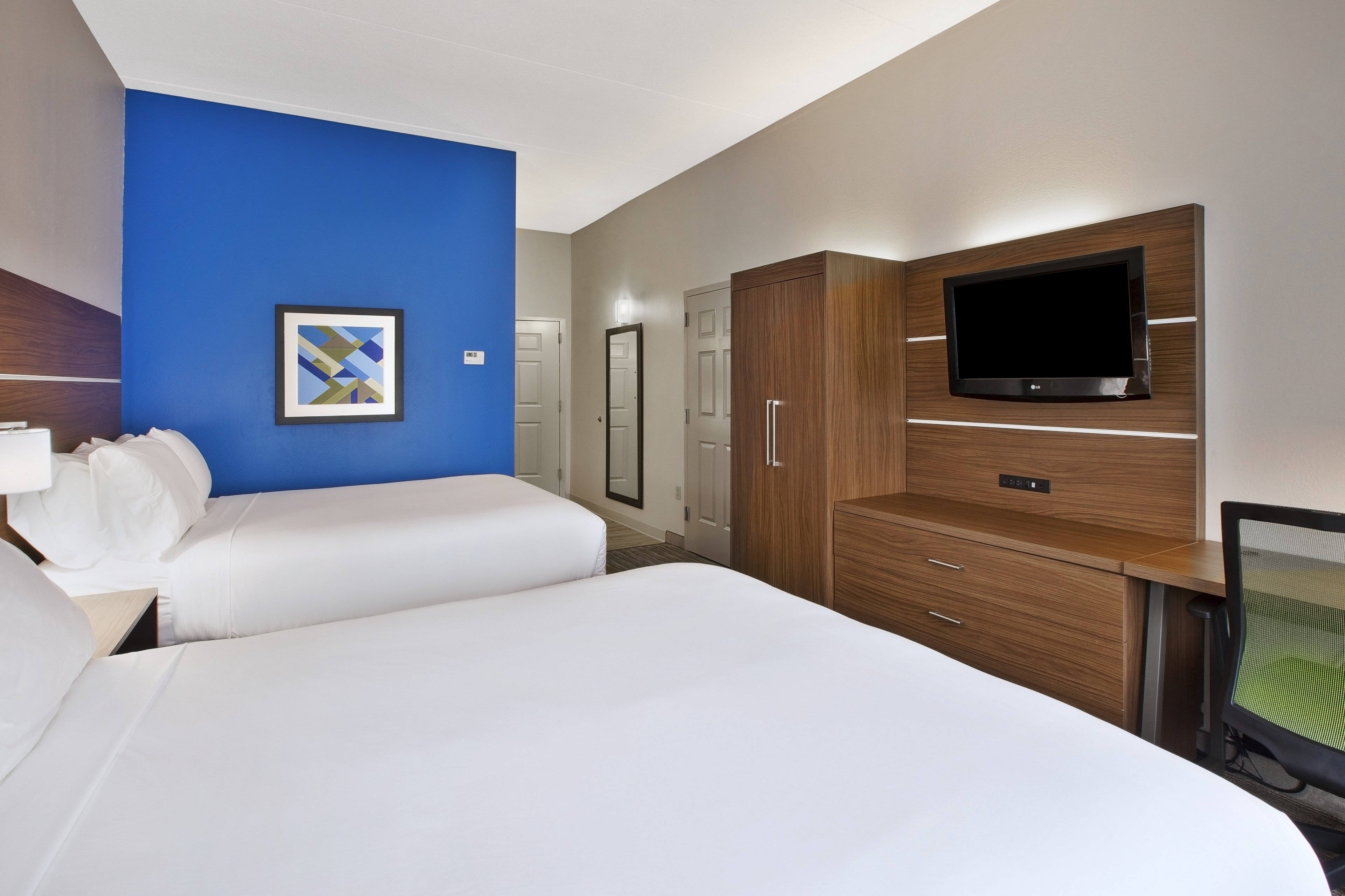 holiday inn express and suites alcoa knoxville airport by ihg