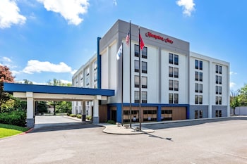 hampton inn knoxville airport