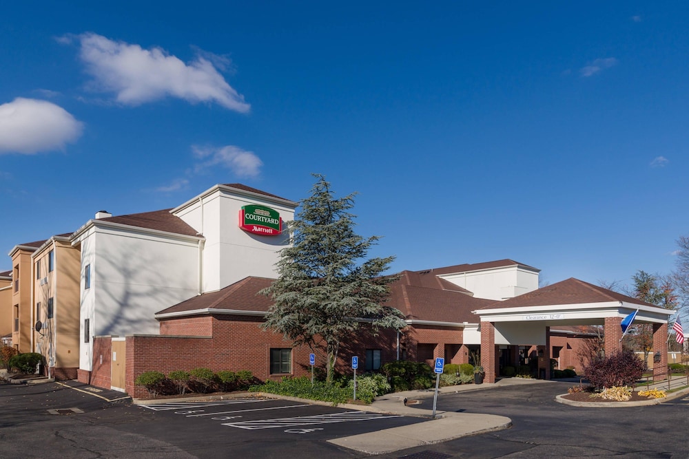 courtyard by marriott new haven orange milford
