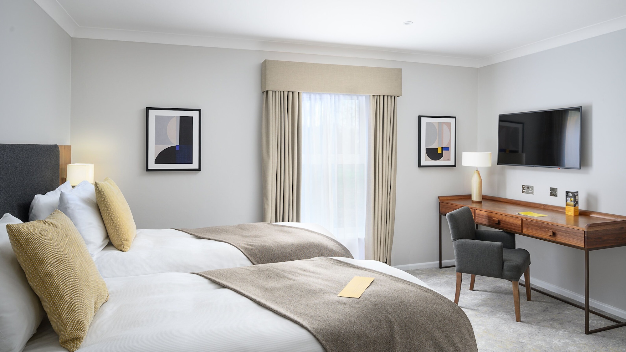 voco oxford spires by ihg