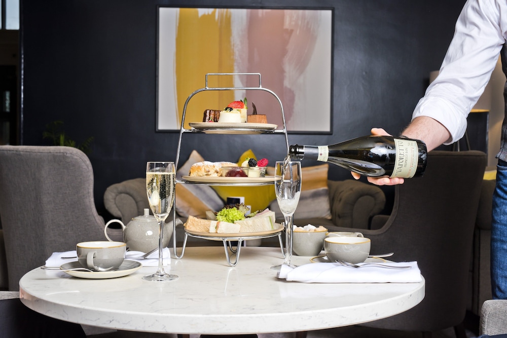 voco oxford spires by ihg