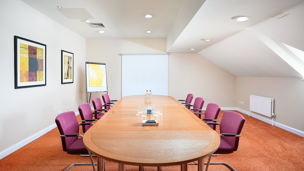 voco oxford spires by ihg