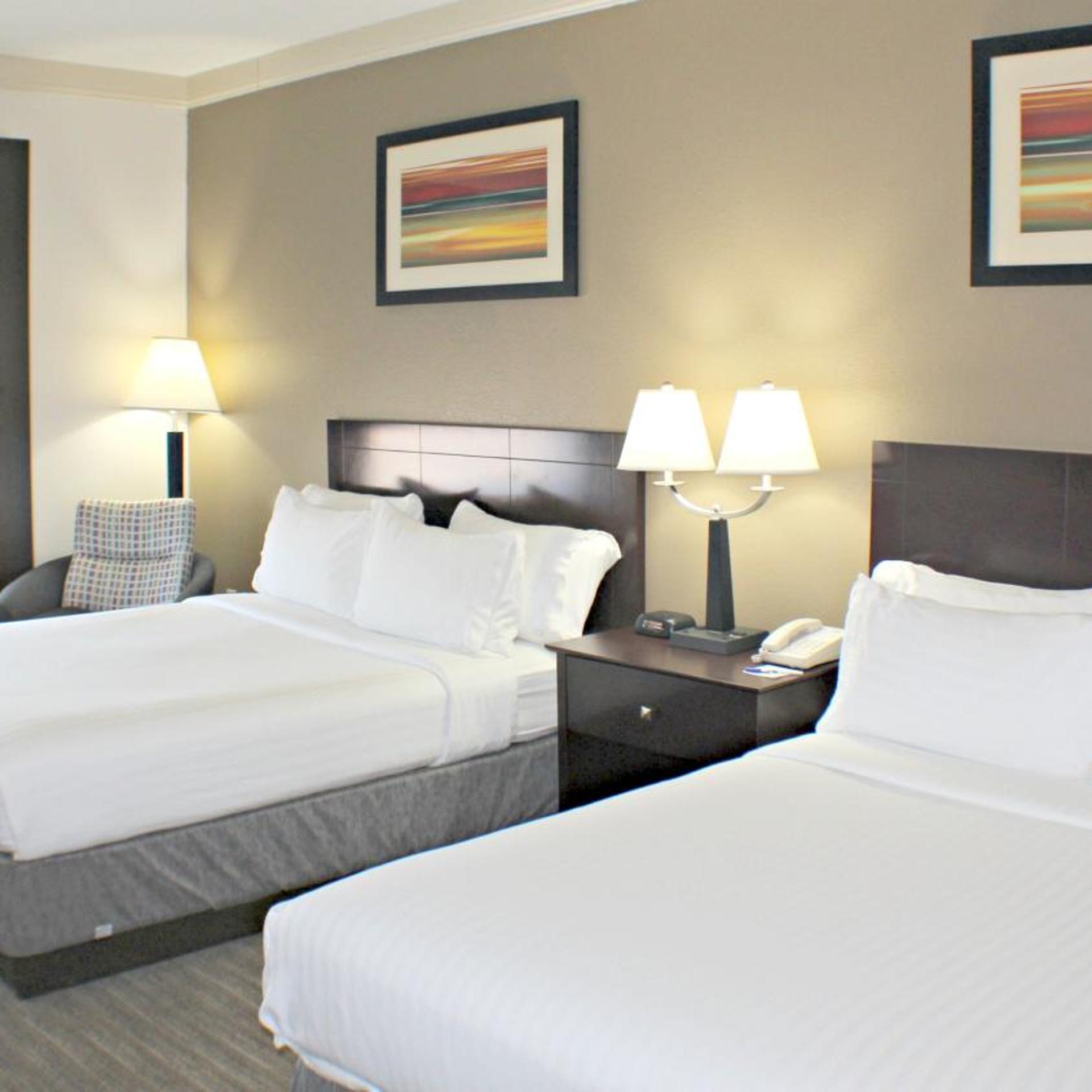 holiday inn express and suites plainview by ihg