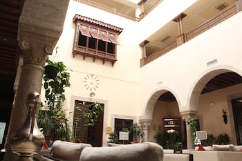 hotel borj dhiafa