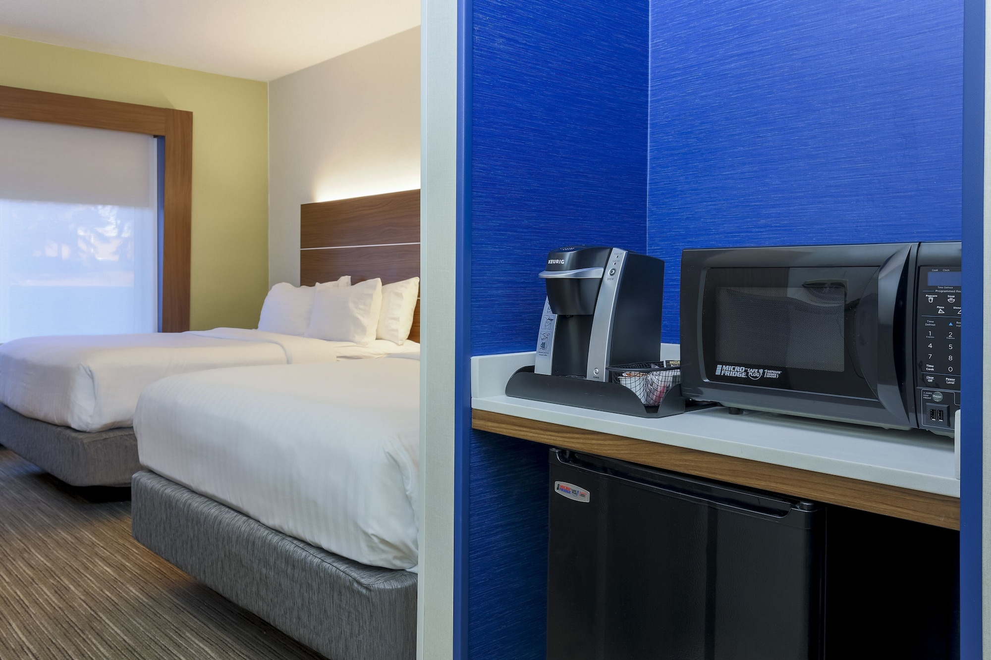 holiday inn express rochester ne irondequoit by ihg