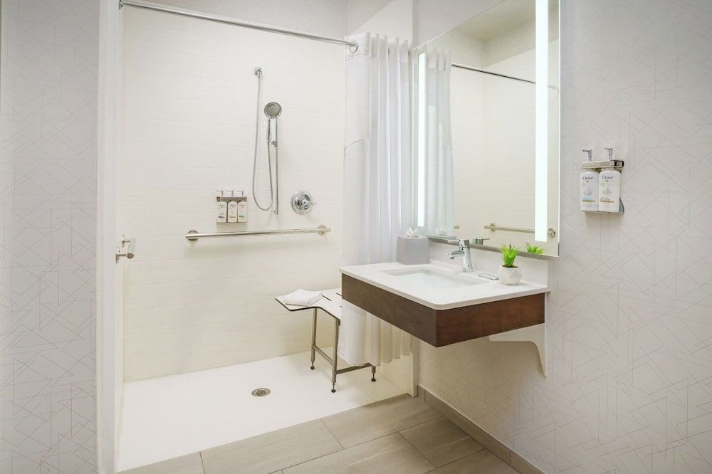 holiday inn express rochester ne irondequoit by ihg