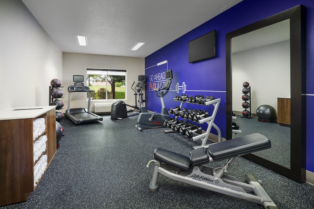 holiday inn express rochester ne irondequoit by ihg