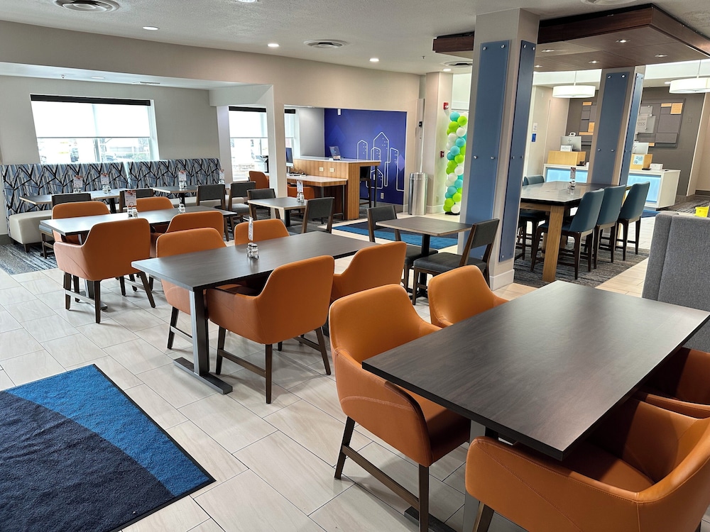 holiday inn express rochester ne irondequoit by ihg