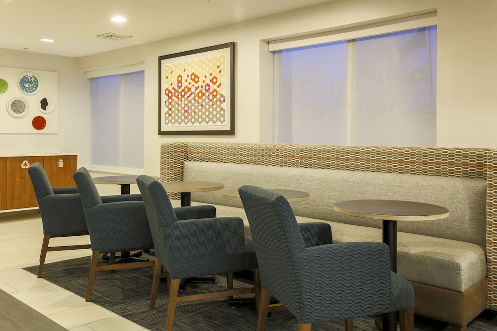 holiday inn express rochester ne irondequoit by ihg