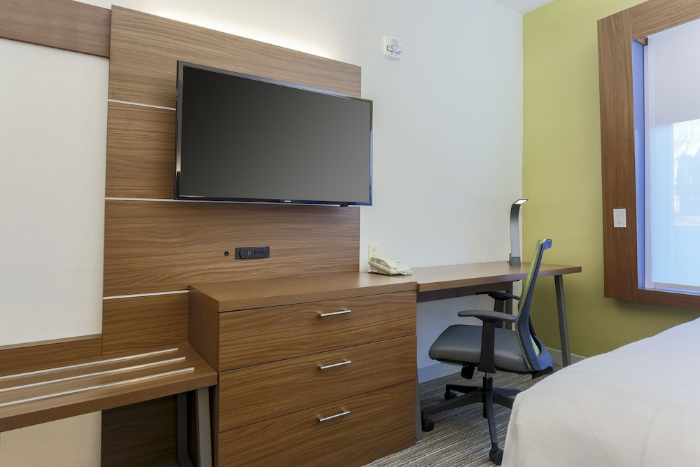 holiday inn express rochester ne irondequoit by ihg
