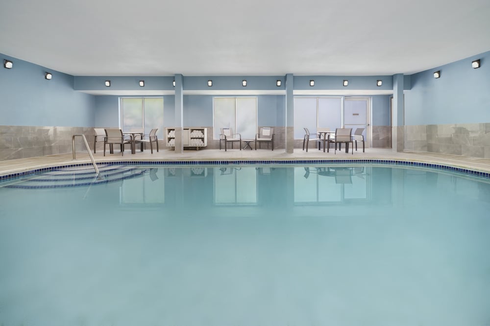 holiday inn express rochester ne irondequoit by ihg