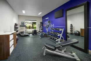 holiday inn express rochester ne irondequoit by ihg