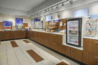 holiday inn express rochester ne irondequoit by ihg