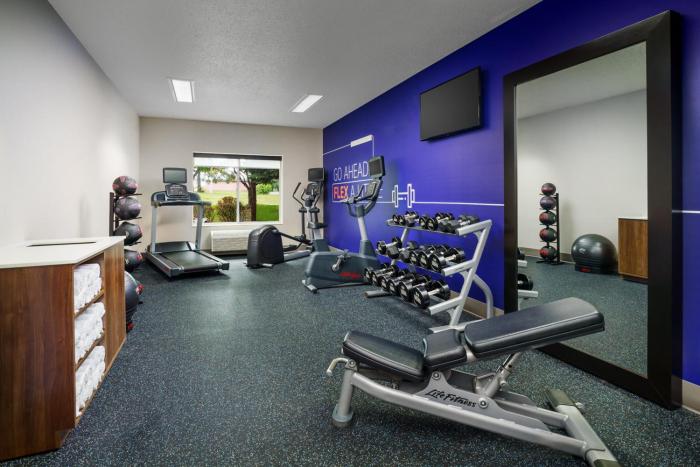 holiday inn express rochester ne irondequoit by ihg