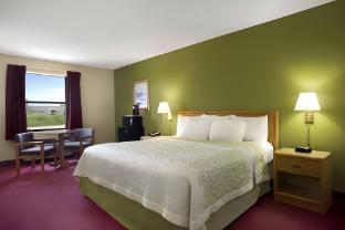 Days Inn By Wyndham Park City Kansas,Park City>>Bel Aire,3 star