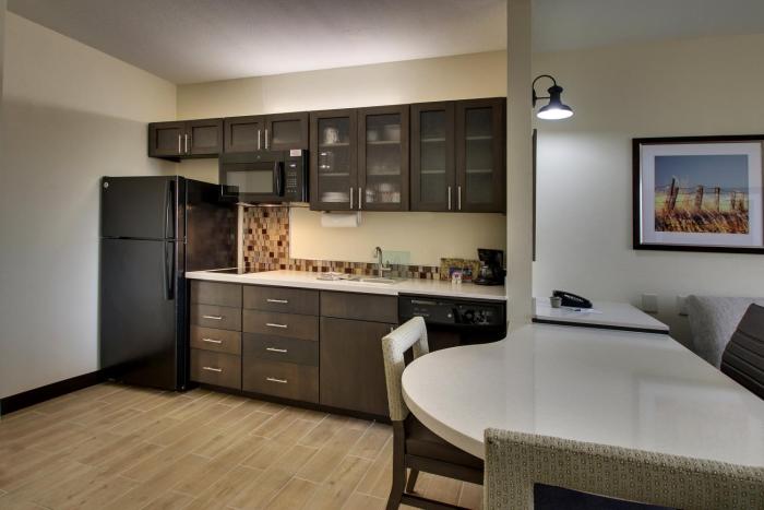 candlewood suites wichita east by ihg