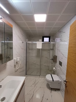 del puerto hotel aliaga