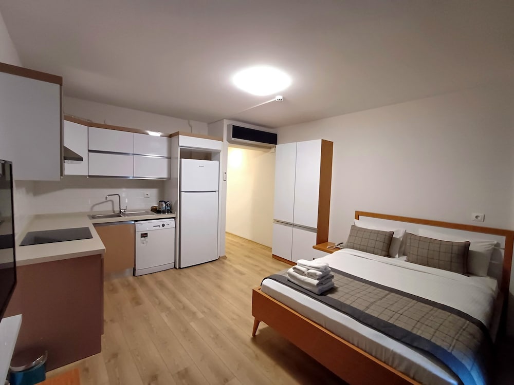 del puerto hotel aliaga