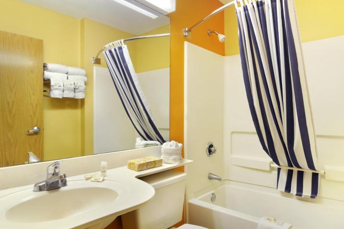 hometown inn and suites jacksonville butler blvd southpoint