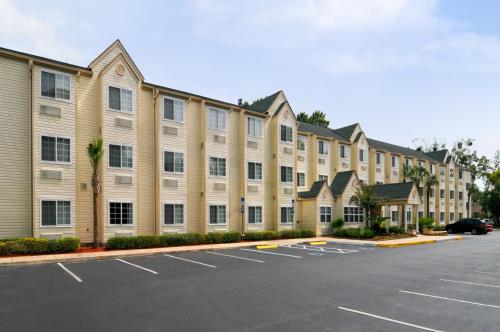 hometown inn and suites jacksonville butler blvd southpoint
