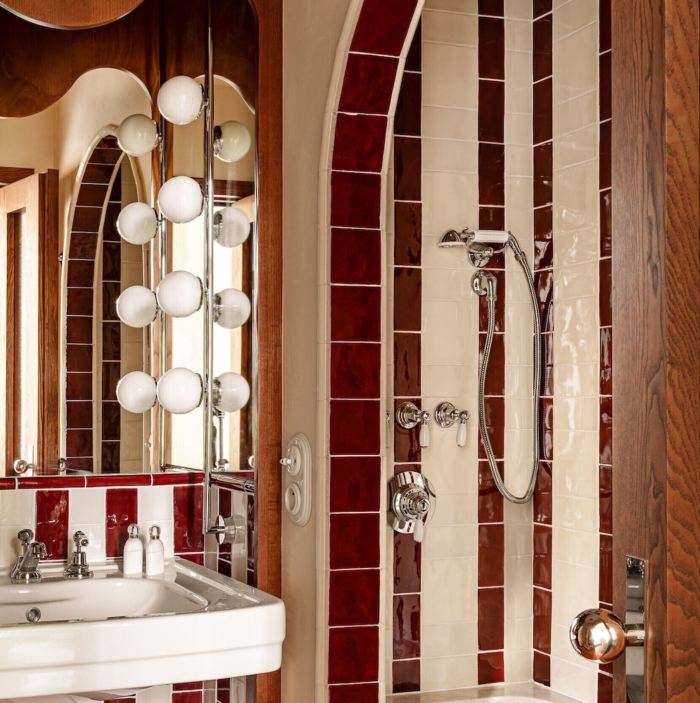 chateau des fleurs hotel and spa paris