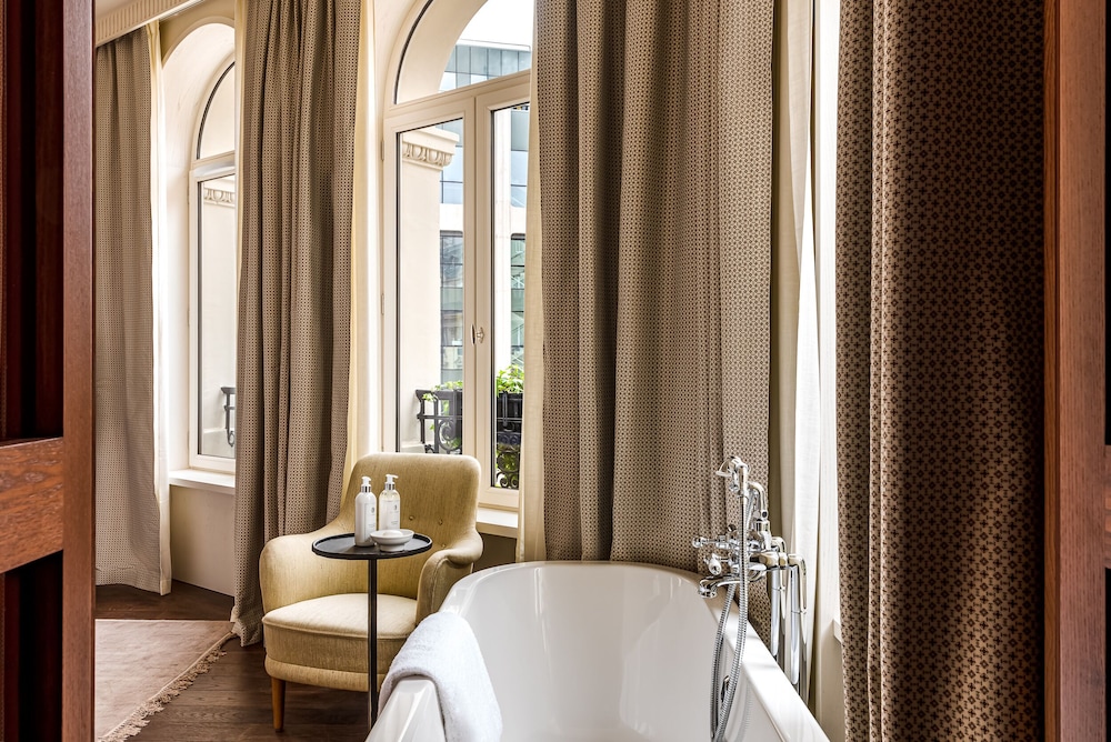 chateau des fleurs hotel and spa paris