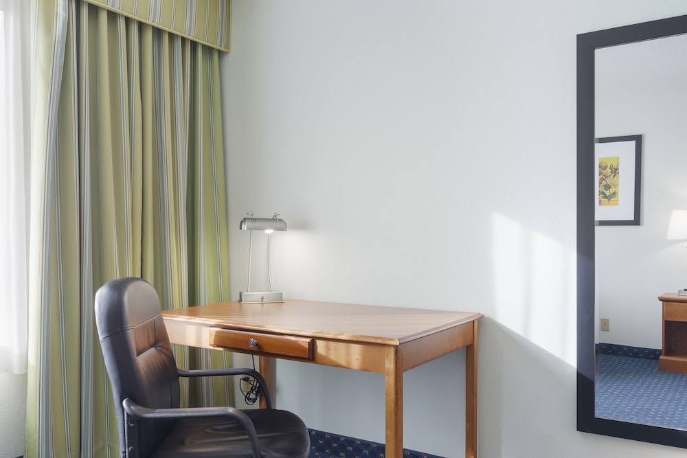 thousand hills condo resort