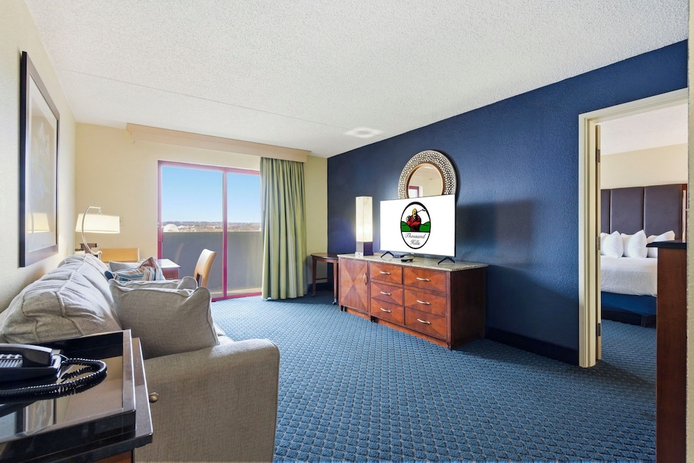 thousand hills condo resort
