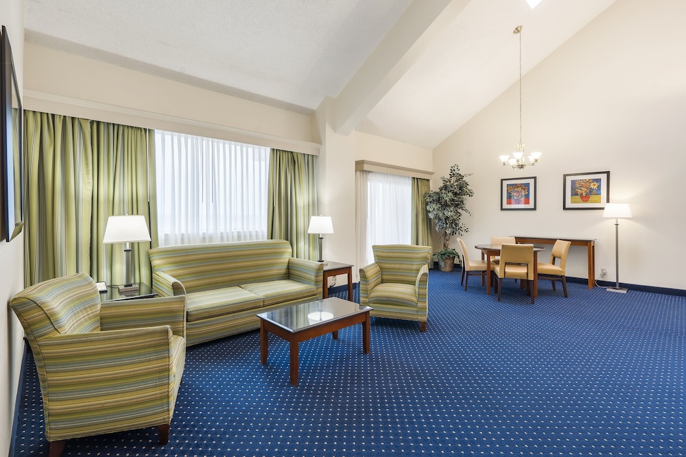 thousand hills condo resort