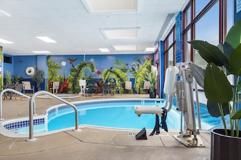 Thousand Hills Condo Resort,,3 star