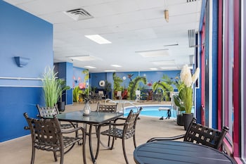 Thousand Hills Condo Resort,,3 star