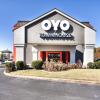 oyo townhouse inn jacksonville near little rock