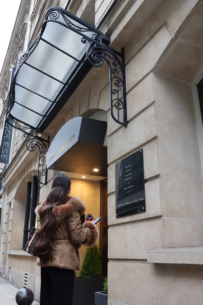 hotel pergolese paris