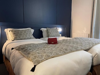 hotel pergolese paris