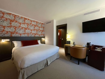 hotel pergolese paris