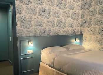 hotel pergolese paris