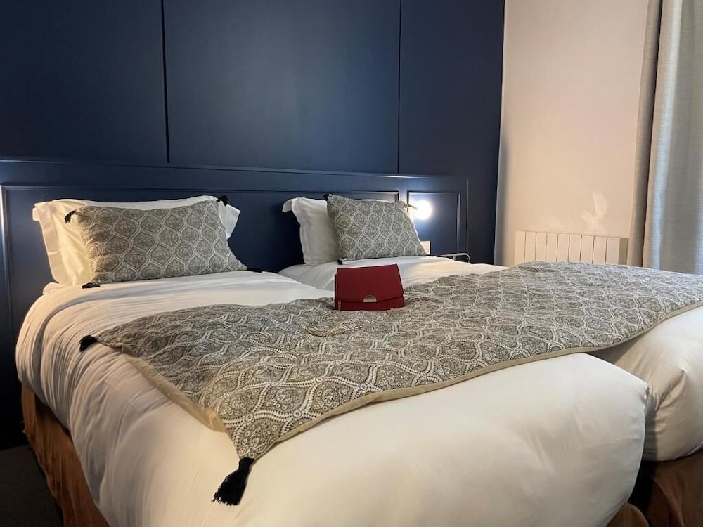 hotel pergolese paris