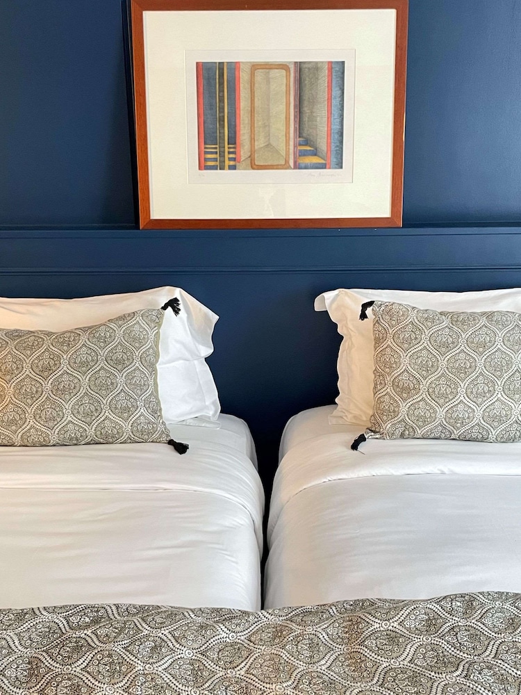 hotel pergolese paris